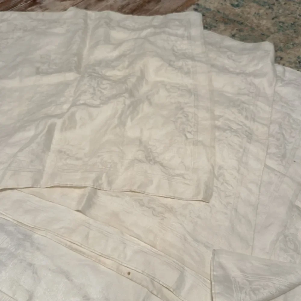 Vintage Table Linens (napkins) Lot of 7